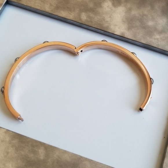 Henri Bendel Crystal Bangle Bracelet / Pet… - Picture 5 of 6